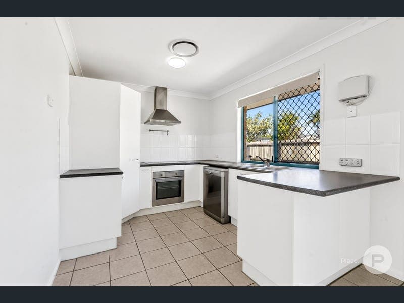 2 Beereegan Court, Caboolture — photo 1 of 5