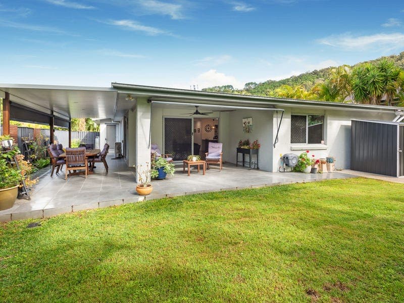 15 Bushland Place, Maudsland — photo 1 of 5