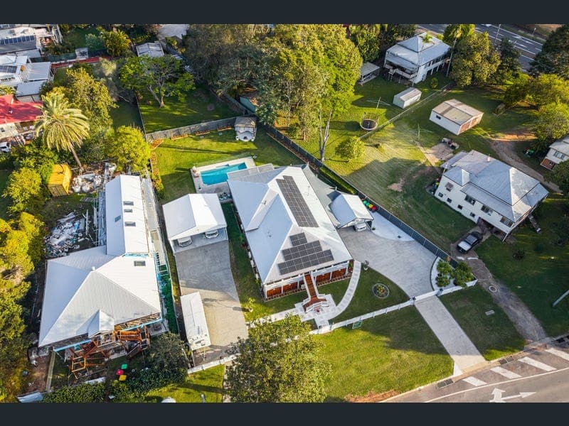 17 Salisbury Road, Ipswich — photo 1 of 5