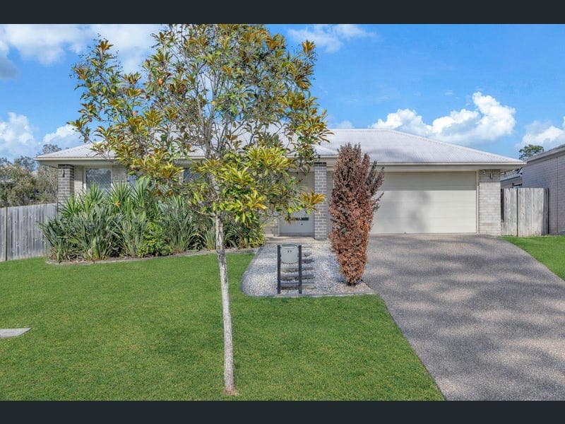 77 Ridgecrest Drive, Flagstone — photo 1 of 5
