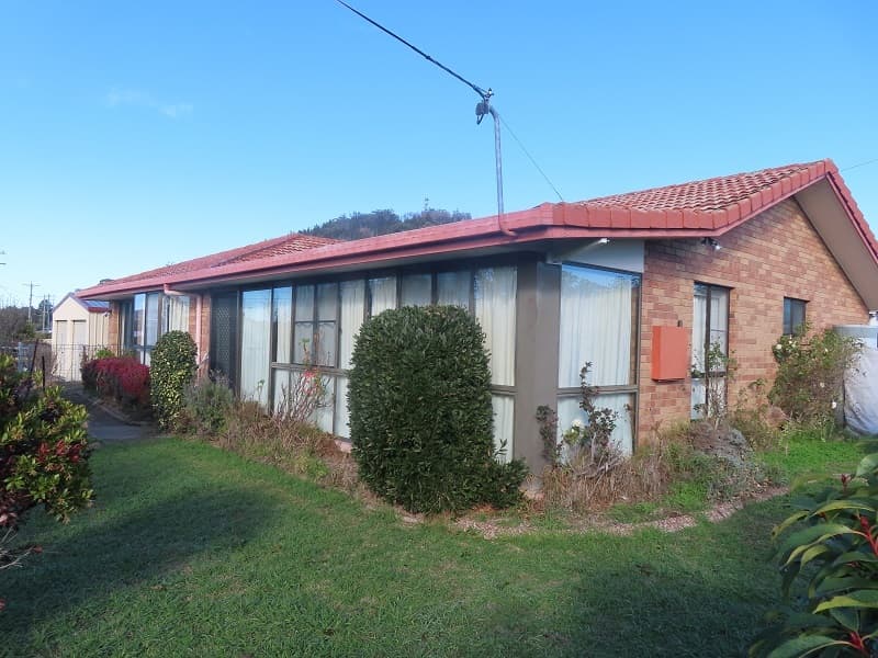 2 Alice Street, Stanthorpe — photo 1 of 5