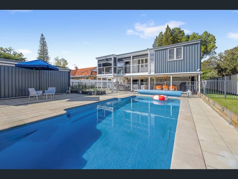 1530 Sandgate Road, Nundah — photo 1 of 5