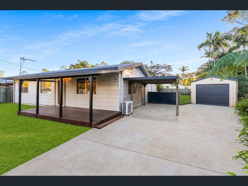 48 Vidler Court, Landsborough — photo 1 of 5
