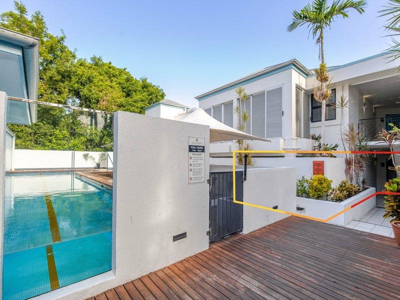 7/35 Macrossan Street, Port Douglas — photo 1 of 5