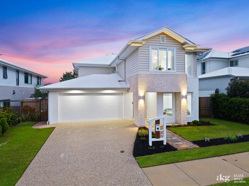 71 Everleigh Drive, Greenbank — photo 1 of 5