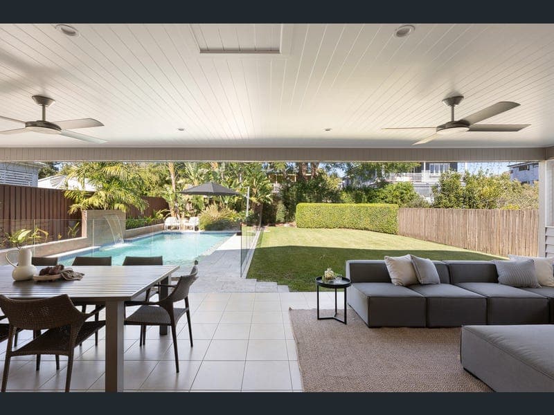 13 Ison Street, Morningside — photo 1 of 5