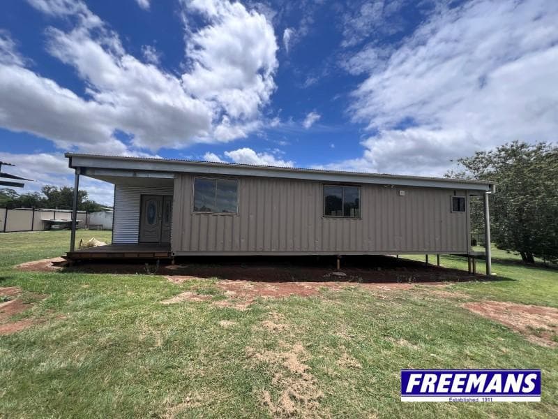 17 Peroone Street, Wondai — photo 1 of 5