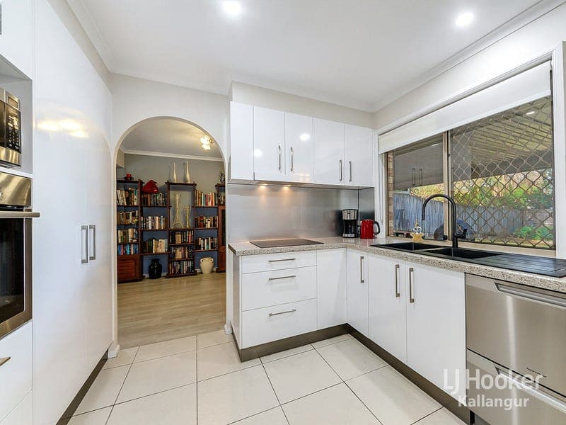 17 Macarthur Drive, Kallangur — photo 1 of 5