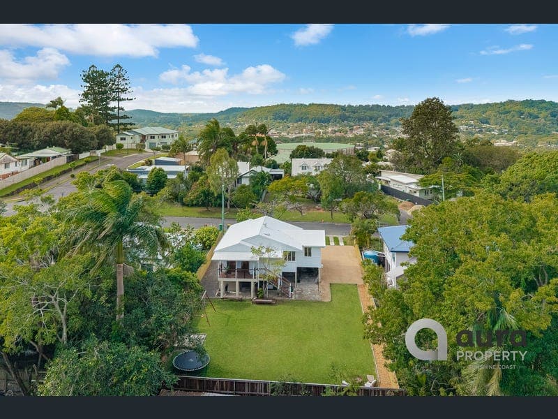 34 Isabella Avenue, Nambour — photo 1 of 5