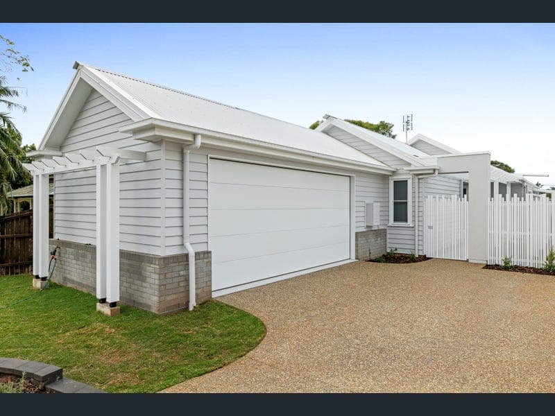 181a South Street, South Toowoomba — photo 1 of 5