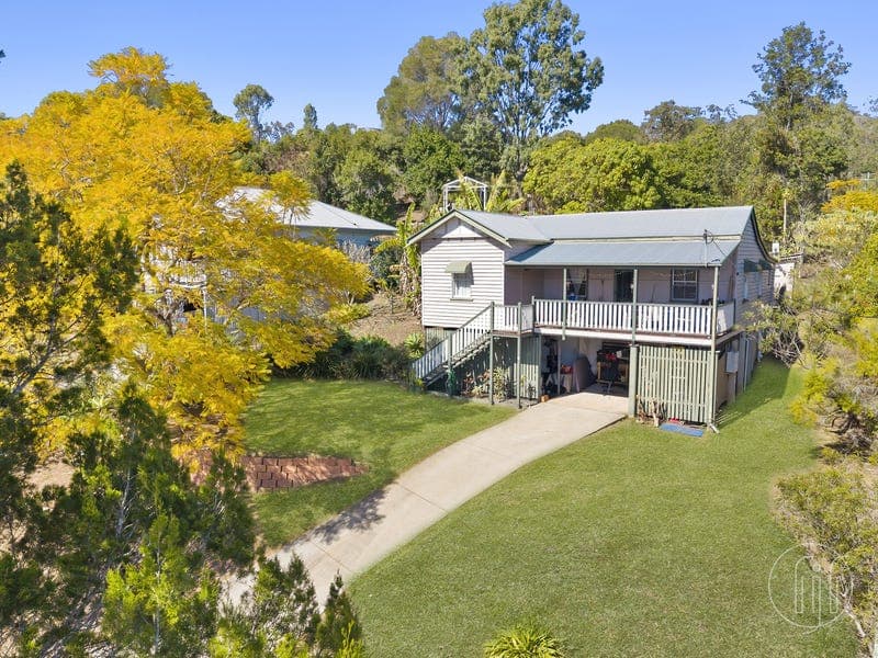 6 York Street, Imbil — photo 1 of 5