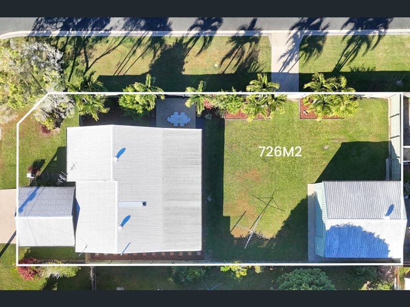 1 Roberts Avenue, North Mackay — photo 1 of 5