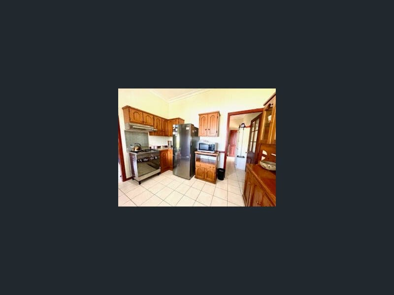 2 Woodward Lane, Pacific Pines — photo 1 of 5