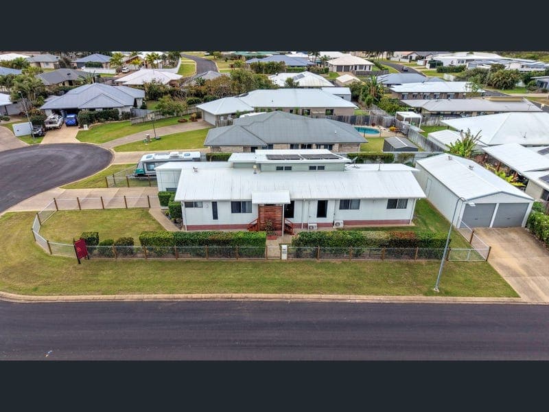 12 Sorrento Drive, Bargara — photo 1 of 5