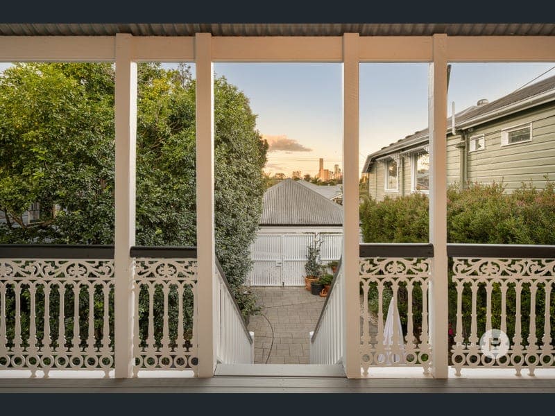 24A Bernhard Street, Paddington — photo 1 of 5