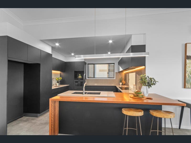 5 Bray Court, Bushland Beach — photo 1 of 5