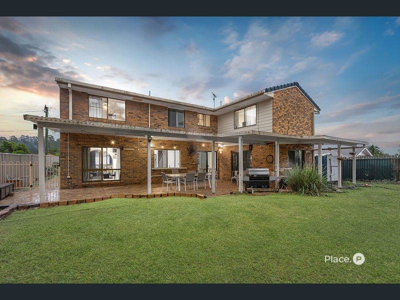 3 Cistola Court, Albany Creek — photo 1 of 5