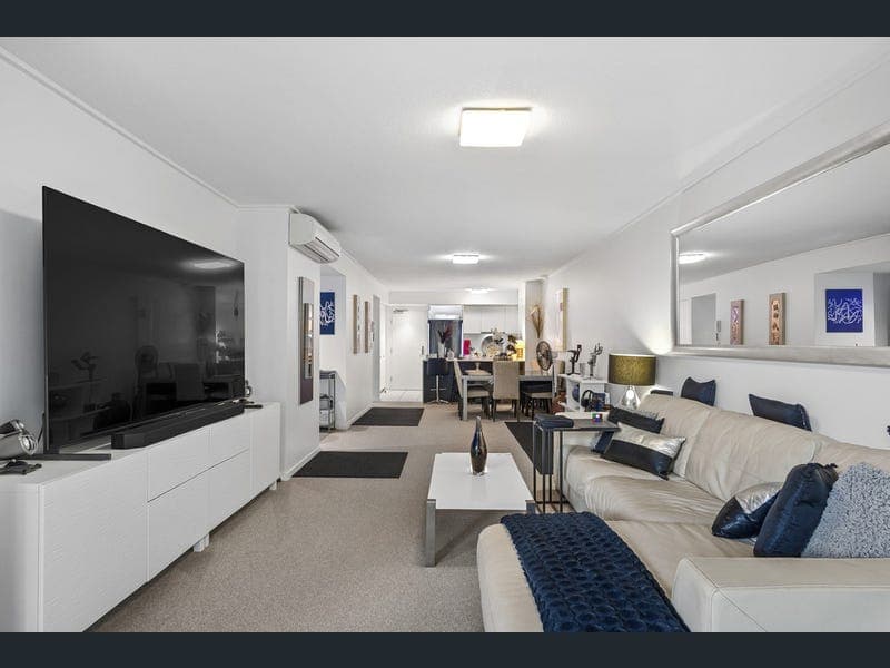 305/23 Parkland Street, Nundah — photo 1 of 5