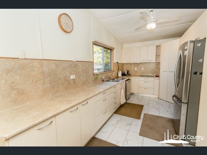 3 Rosemary Avenue, Mount Isa — photo 1 of 5