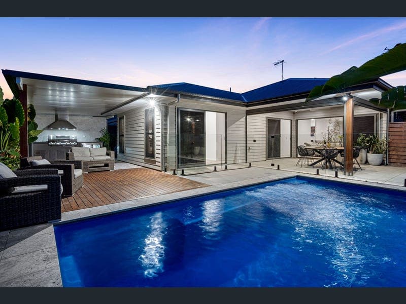38 Normanby Crescent, Burpengary East — photo 1 of 5