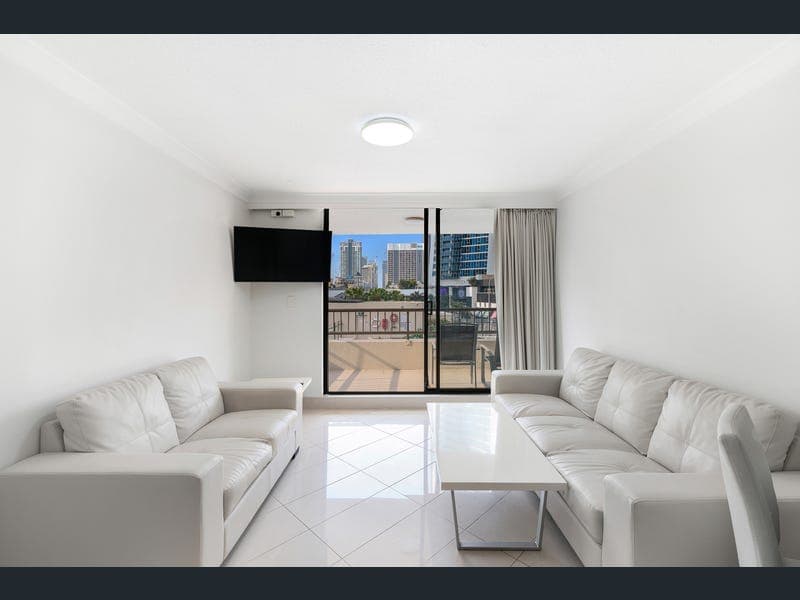 223/3142 Surfers Paradise Boulevard — photo 1 of 5