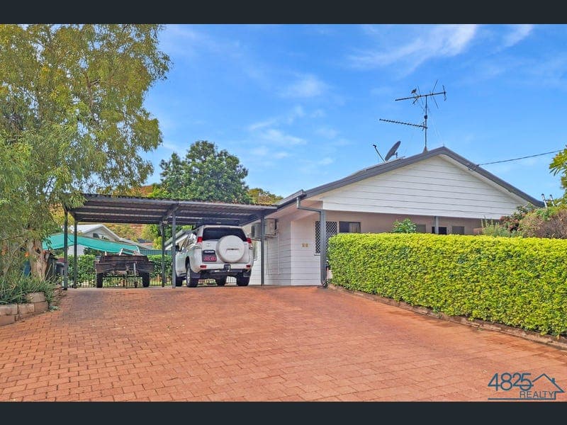 33 Wright Road, Mount Isa — photo 1 of 5