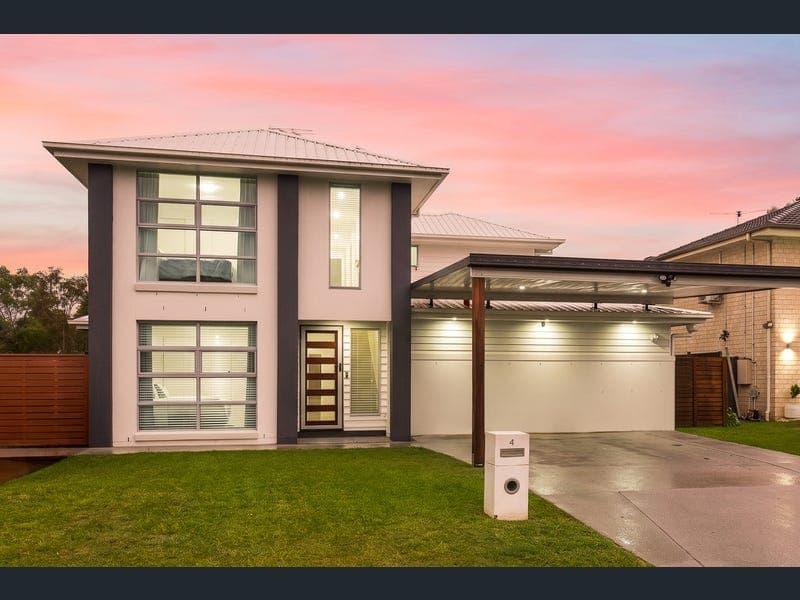 4 Latona Street, Warner — photo 1 of 5
