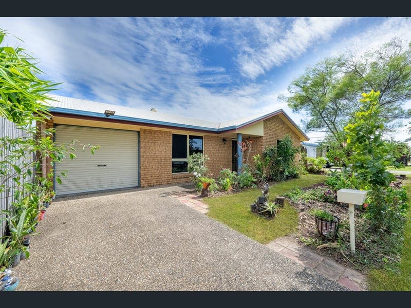 18 Culloden Place, Beaconsfield — photo 1 of 5