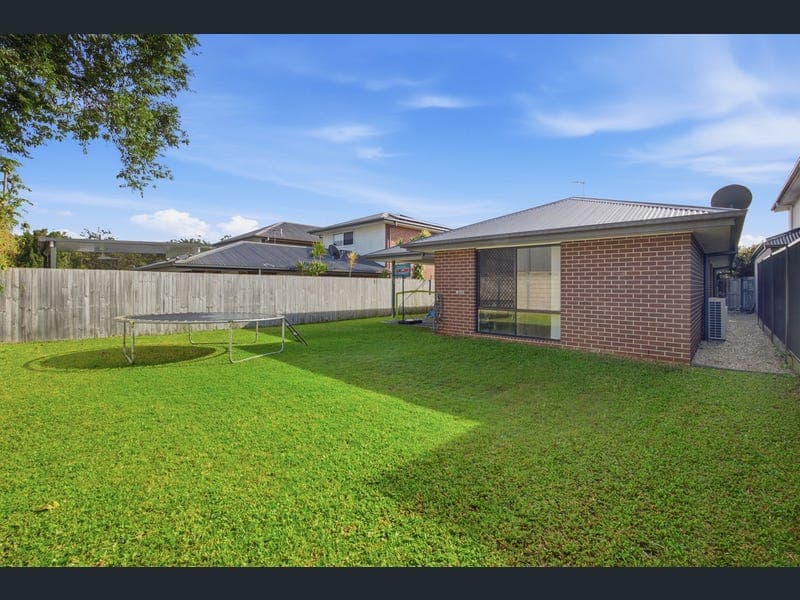 16 Altair Street, Coomera — photo 1 of 5