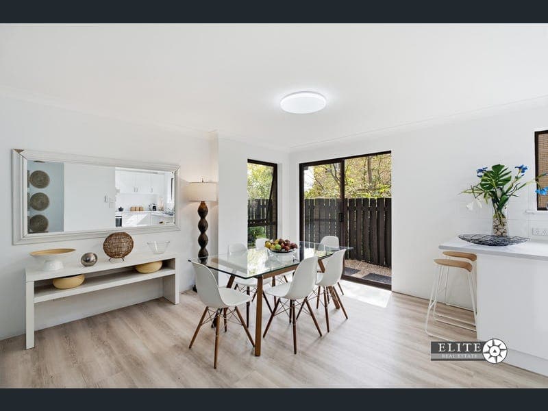 1/32 Mitre Street, St Lucia — photo 1 of 5