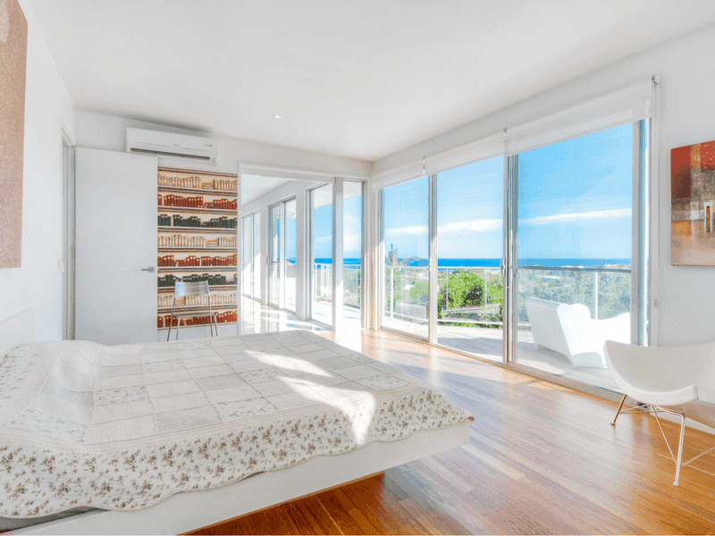 26 Kestrel Crescent, Peregian Beach — photo 1 of 5