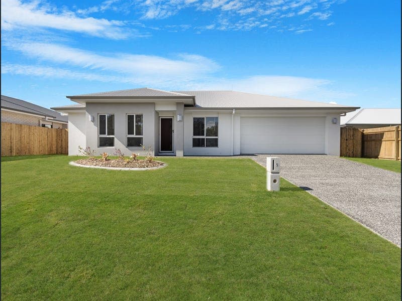 5 Dorrigo Court, Eli Waters — photo 1 of 5