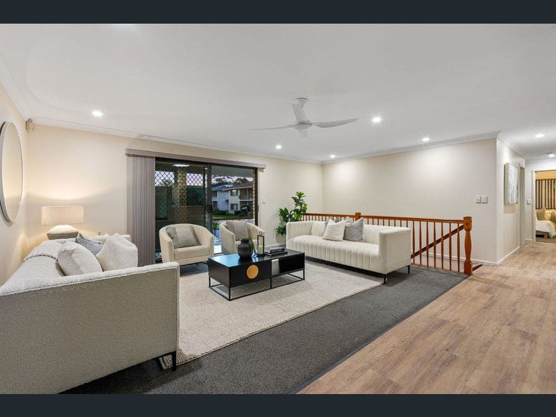 37 Swanfield Street, Macgregor — photo 1 of 5