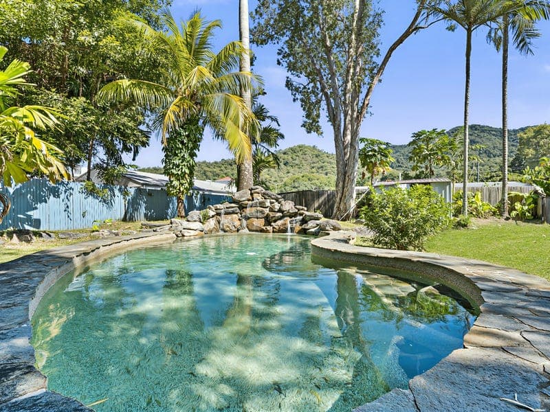 51 Endeavour Road, Clifton Beach — photo 1 of 5