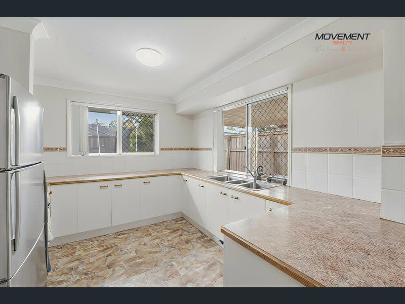 15 Kensington Court, Upper Caboolture — photo 1 of 5
