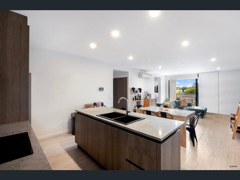 202/135 Eugaree Street, Southport — photo 1 of 5