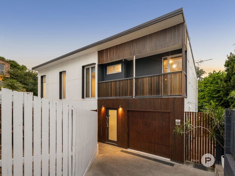 34 Cronin Street, Annerley — photo 1 of 5