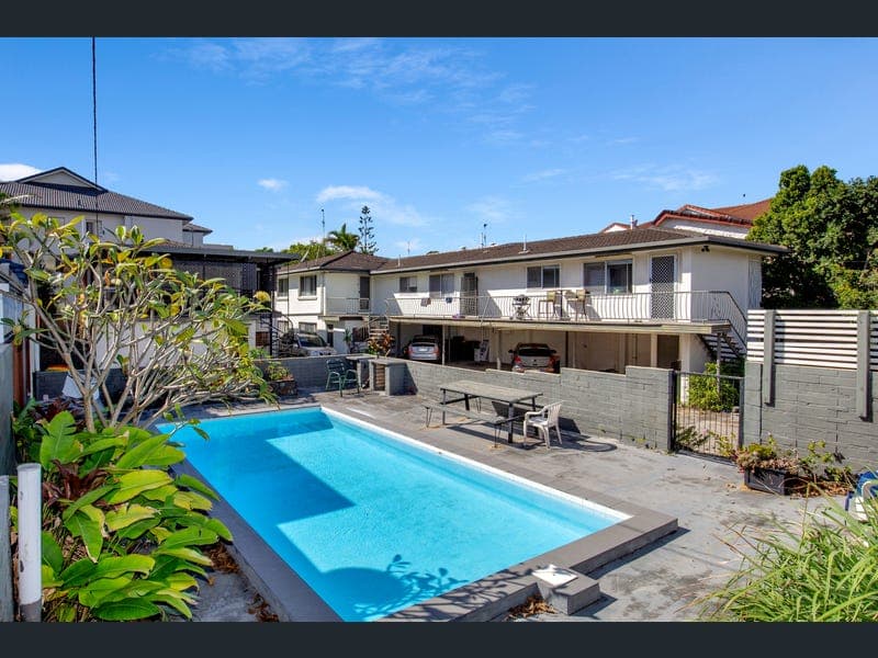 2317-2319 Gold Coast Highway, Mermaid Beach — photo 1 of 5