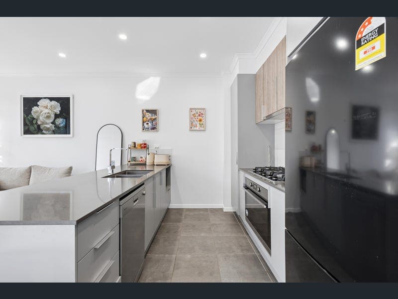 6 Cowlishaw Close, Boondall — photo 1 of 5