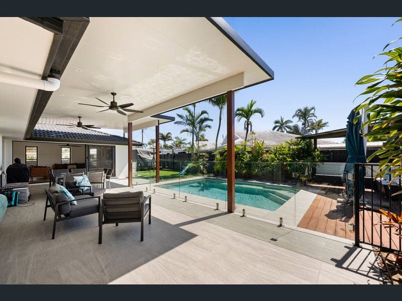 21 Satinbird Place, Bokarina — photo 1 of 5