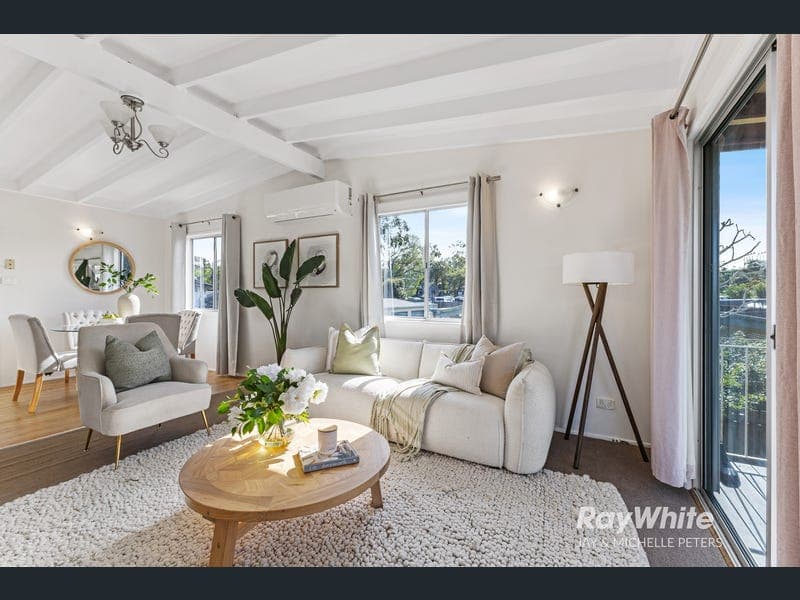 111 Hercules Road, Kippa-ring — photo 1 of 5