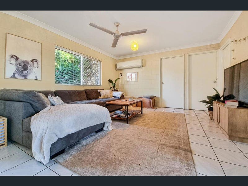 5 Sunflower Street, Mount Isa — photo 1 of 5