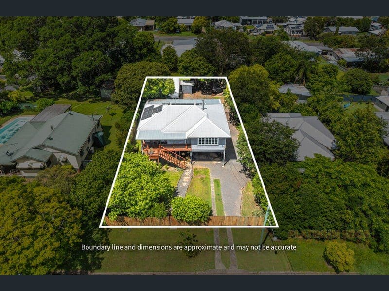 21 Hart Street, Beaudesert — photo 1 of 5