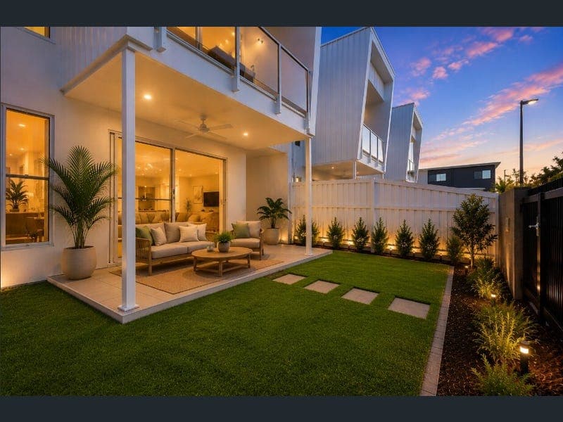 8 Balmy Walk, Palmview — photo 1 of 5