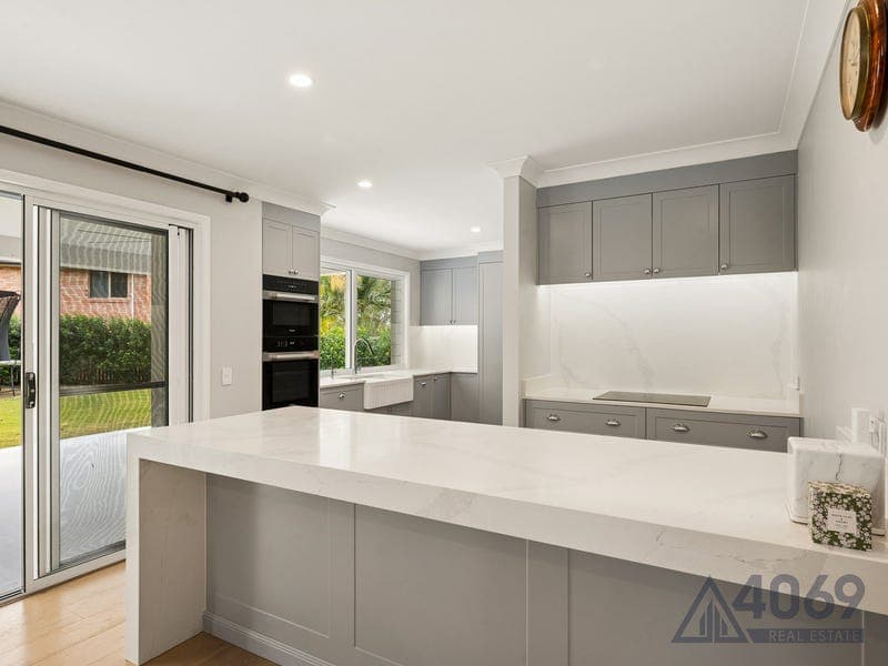 85 Gibson Crescent, Bellbowrie — photo 1 of 5