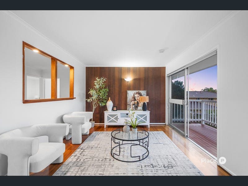 28 Samara Street, Sunnybank — photo 1 of 5